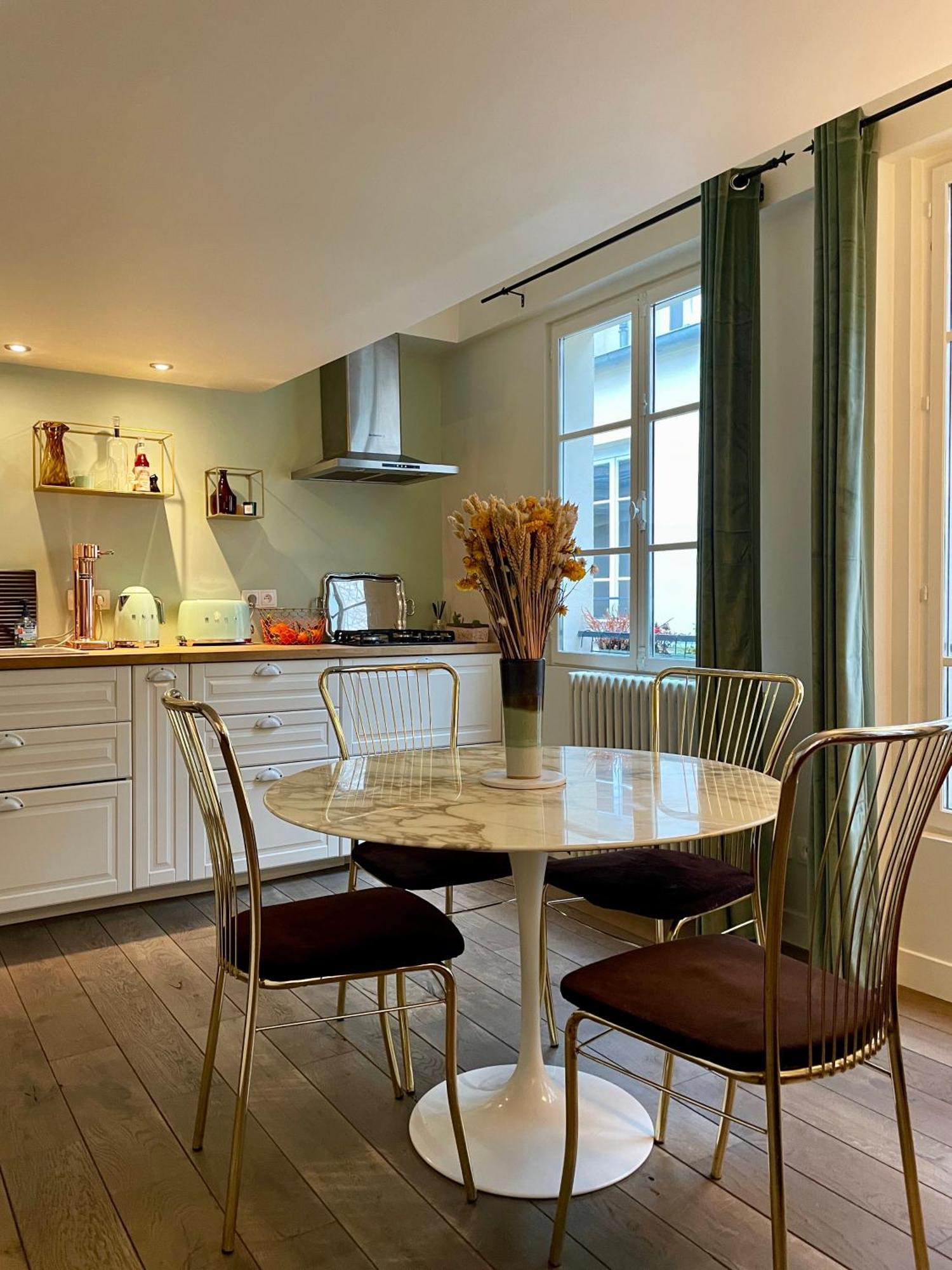 Maison Marais - Calme Et Terrasse Paris